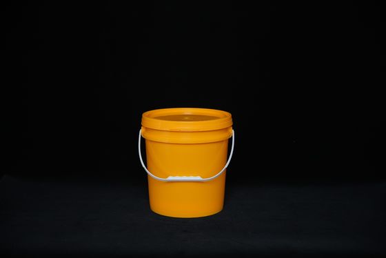ember plastik tahan lama dengan tutup untuk produksi dan penyimpanan makanan