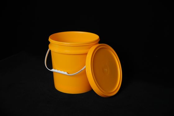 Ember plastik 20L dengan tutup untuk penyimpanan multi-tujuan