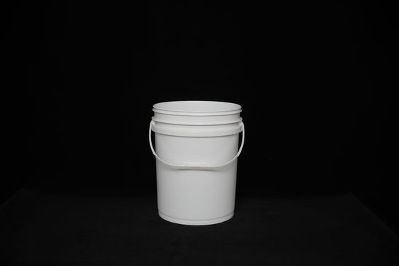 Bak plastik bulat halus dengan tutup segel Desain ringan untuk pembersihan yang mudah