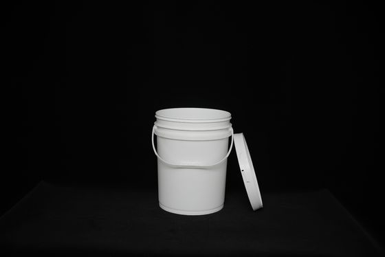 ember plastik bulat kedap udara dengan tutup